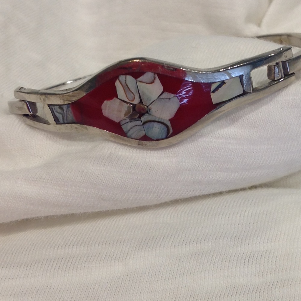 Flower bracelet